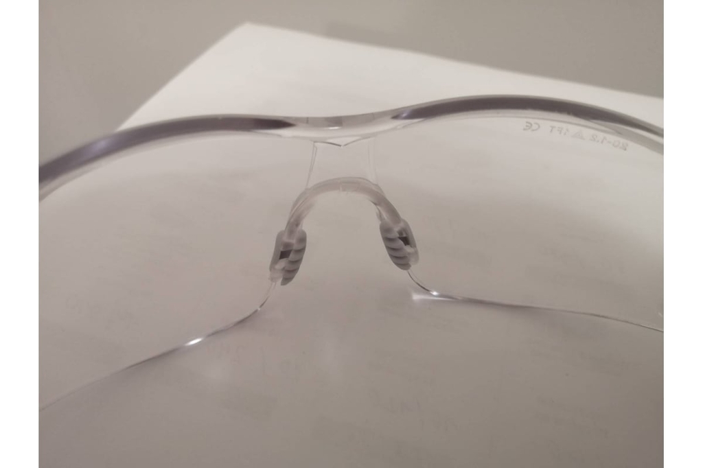 Открытые защитные прозрачные очки Delta Plus EGON CLEAR EGONGRIN